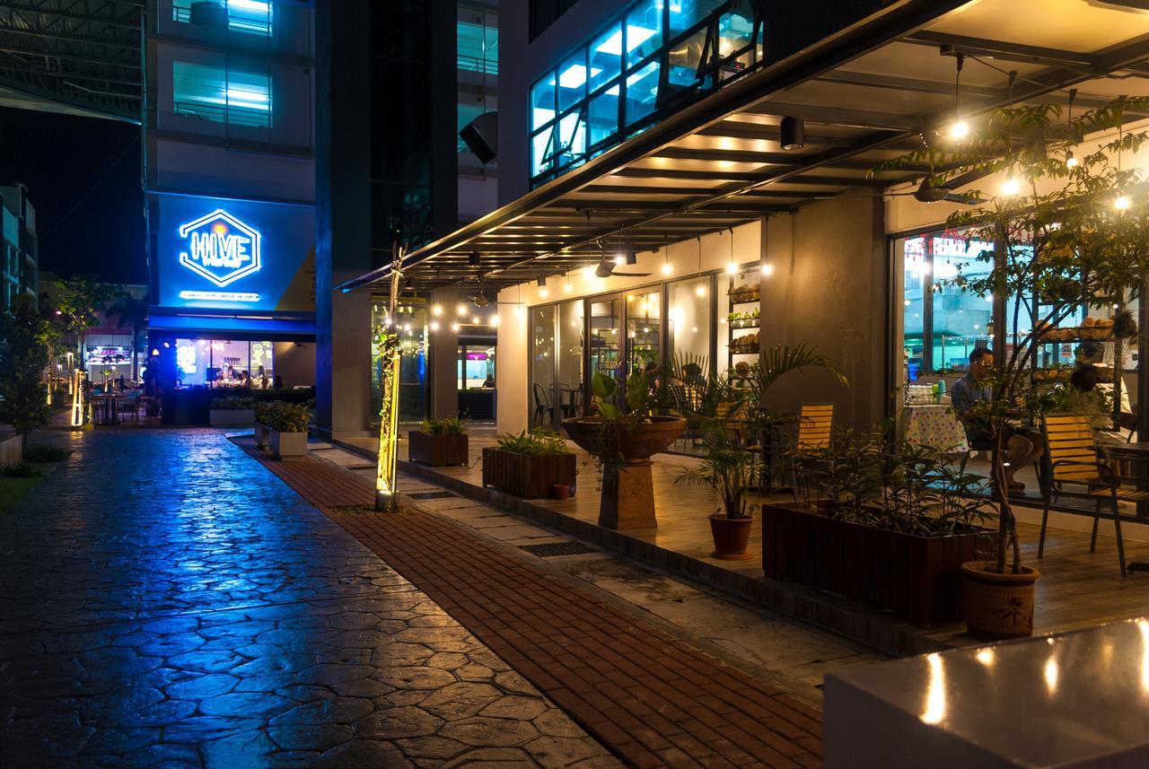 Lazy Traveler'S Suite By D Imperio Homestay George Town Exterior foto